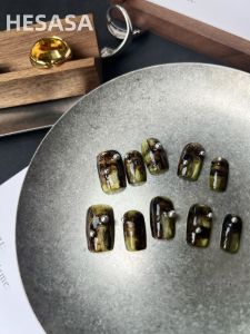 Hand-Painted Luxury Nail ArtSophia Cat-Eye Forest Series Handmade Wearable NailsCustomizable Design Chinese Mainland Production