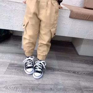 Quần Kaki Dài Bé Trai Habi Fashion HB2458 Quần Dài Kaki Túi Hộp In Chữ Dáng Jogger Cho Bé 10-22kg