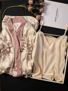 High-End Silk Pajama Set for Girlfriend And Best Friend Qixi Festival Gift 100% Mulberry Silk Sleepwear Summer Thin Long Sleeve V-neck