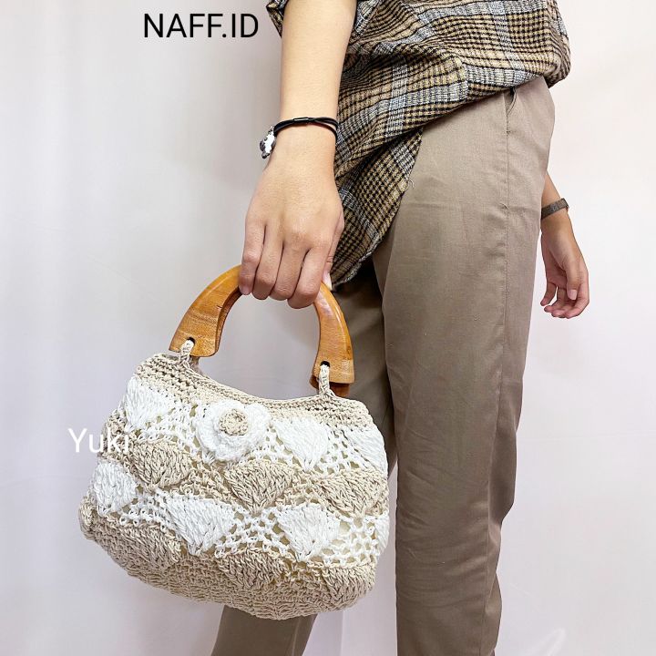 Clutch Tas Tangan Rajut Handmade/Tas Tengteng Kayu
