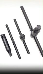 Kunci Untuk Chuck Bubut K-11 100mm 200mm 250mm 400mm - Kunci Pembuka Rahang Bubut - Kunci Claw Bubut K11 100 mm 200 mm 250 mm 400 mm Pcs - Kunci Chuck Bubut Kotak - Square Head Standard Lathe Chuck Wrench - Key For Lathe Chuck K11 Varian