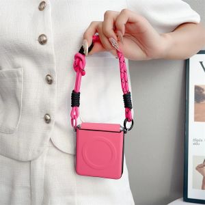 เคสสายรัดข้อมือสีลูกกวาดสำหรับ Samsung Galaxy Z Flip 7 FE 6 4 3 5G สำหรับ Magsafe Magnetic Cover สำหรับ Z Flip 5 6 7 เคสแบบด้าน