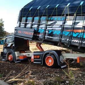 MINIATUR TRUK OLENG IRENG MLENGSENG ORA UMUM BISA COD