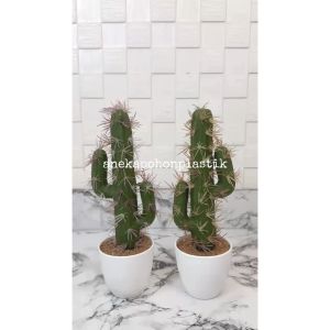 Tanaman Hias Artificial Kaktus Cowboy Duri Latex Variasi Pot Gelas Melamine Mini Hiasan Meja Ruang Tamu