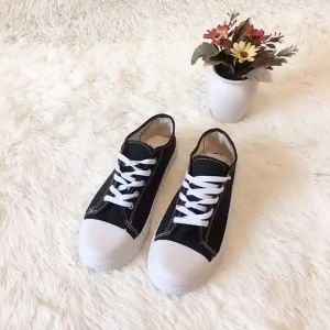 (ส่งเร็วพิเศษ) รองเท้า รองเท้าผ้าใบ รองเท้าสไตล์ รองเท้าผ้าใบผู้หญิง