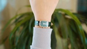 Julius นาฬิกาแฟชั่นเกาหลี ของแท้ 100% ประกันศูนย์ 1 ปี นาฬิกาข้อมือผู้หญิง กันน้ำ 3 ATM รุ่น JA-1356