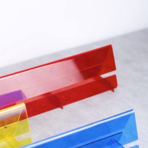 Stand Display Akrilik Warna Pajangan Jam Tangan 4 - INPI House