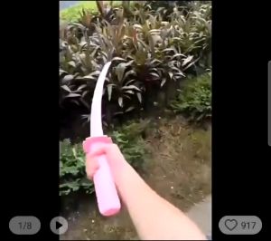 Mainan PEDANG LIPAT - Pisau Gravity - Samurai Katana Sword - Fidget - Retractable