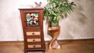 ตู้วางของวินเทจ ตู้โบราณ ตู้เก็บของศาสนา ตู้แกะสลักต้นสักไม้เนื้อแข็ง ตู้เก็บเอกสาร ตู้เว้าบานแกะลายฟักทอง ลายดอกบัว 3ลิ้นชัก