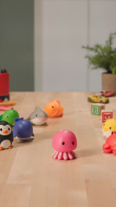 Đồ chơi phun nước Munchkin cho bé sơ sinh và trẻ nhỏ Munchkin Baby Bath Toy Squirts for Babies and Toddlers