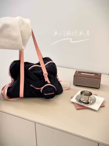 *CLEARANCE* Chic Expandable Tote with Shoe Compartment & Pouch - 20L Travel Versatile Bag