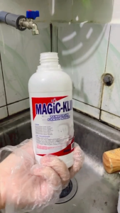 Pembersih toilet dan kamar mandi 1000ml / pembersih toilet anti kerak / pembersih kamar mandi keramik kerak / pembersih toilet berkerak / pembersih toilet anti kerak viral / pembersih toilet wipol / pembersih kamar mandi dan wc ampuh