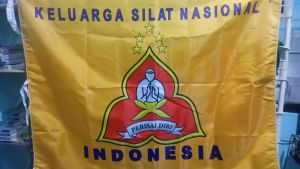 Bendera Perisai Diri Silat Nasional Indonesia Rumbai