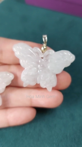Mặt dây đá Cẩm Thạch bạch ngọc kiểu hồ điệp xinh xắn size 25x38mm phong thủy may mắn an lành G136osmd Hoa Minh Gem