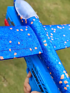 Kids LED Foam Airplane Toy – 2-in-1 Catapult Gun Launcher & Hand Throw Glider Outdoor Flying Toy-COZII