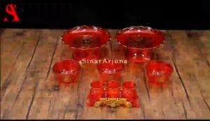 Piring Kristal Buah Sembahyang Budha Import Pakai Kaki Estentik Altar Hidangan Fruit Plastic