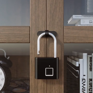 Keyless USB Charging Fingerprint Lock Smart Padlock Waterproof Door Lock 0.2sec Unlock Portable Anti-theft Padlock Zinc