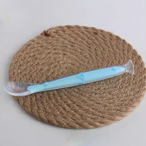 1pc Baby Silicone Suction Cup Spoon Heart Pattern Soft Safe And Helps Babies Eat Independently Traning Self Feeding