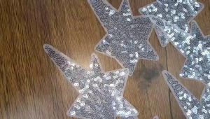 Hình kim sa ủi nhiệt lên áo trang trí