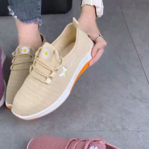 SEPATU WANITA IMPORT / SNEAKERS TALI WANITA SW39