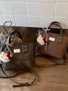 Urban Minimalist Womens Crossbody Bucket Bag Fashionable Versatile High-End Texture Small Batch Design Fall Winter Handbag