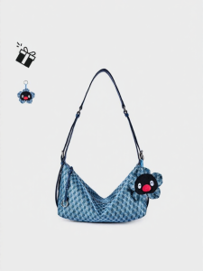 Dissona | Lucky Old Flower Design Shoulder Bag