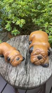 หมา ไม้แกะสลัก ไม้จามจุรี  ตุ๊กตาหมา พันธุ์ Bull Dog 2ขนาด ของตกแต่งบ้าน ของขวัญ น่ารัก แฮนด์เมด มีชีวิตชีวา เหมือนจริง