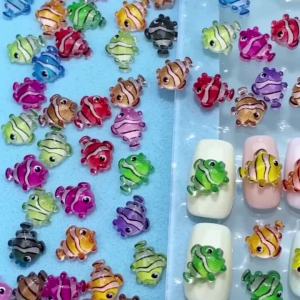 50Pcs 3D Carttoon Tropical Fish Nail Charms Colorful Resin Clownfish Nails Art Decorations DIY Summer Beach Manicure Accessories