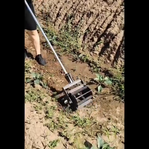 เครื่องกำจัดวัชพืชแบบลูกกลิ้งมือถือใหม่ มือผลักแมงกานีส Hacksaw เกียร์ scarifier