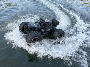 Ultimate Gift 4WD Amphibious RC Car Boat Drives on Land Water APP Controlled Waterproof Crawler for Adults Kids