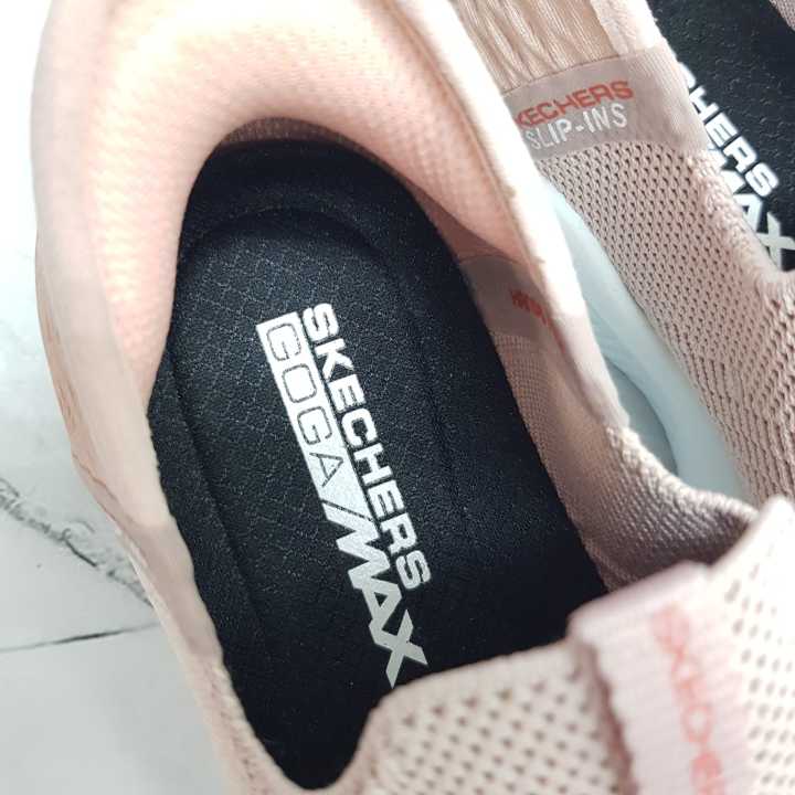 Skecher%20Slip%20Ins%20Cozy%20/%20Sepatu%20Wanita%20%2036%20-%2040%20-%20Image%206