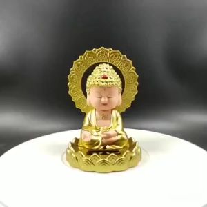 Tượng Phật Như Lai Gật Đầu Gõ Mõ Sử dụng Năng Lượng Mặt Trời