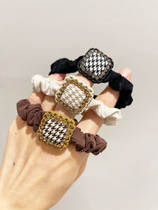 เชือกผมประดับเพชรหรูหราพร้อมลายนกพันนกที่คาดผมมีสไตล์เรียบง่ายสําหรับผมหางสูงและผมหยิก