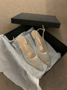 รองเท้าแตะส้นสูงแบบสวมหัวพร้อมสายรัดหลัง ทรงหัวแหลม ดีไซน์เก๋ไก๋ รองเท้าแตะส้นบาง รองเท้าแฟชั่นสำหรับผู้หญิง