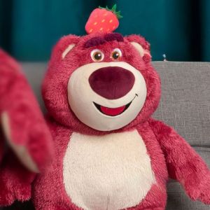 Boneka Beruang Stroberi Seri Bantal Mewah Lucu Aksesoris Nyaman dan Ramah Hadiah Anak-anak