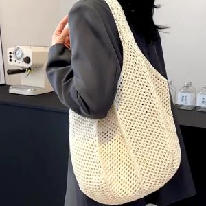 GlamourHot sale กระเป๋าถักใหม่แฟชั่นและสันทนาการกระเป๋าถักนิตติ้งกระเป๋าชายหาดกลวงถัก