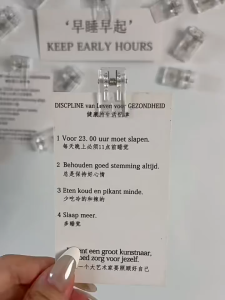 10 ชิ้น อะคริลิคโปร่งใสแม่เหล็กนักเรียนเครื่องเขียนผู้ถือตู้เย็นโน้ตเหนียวพร้อมคลิปแม่เหล็กคลิป หน้า