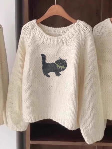 White Cat Knitwear Fashionable Versatile Long Sleeve Cashmere Sweater Premium Quality Commute Style Suitable for Ages 18-24