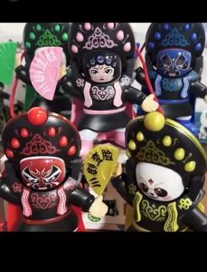 (YiGo) 川剧变脸娃娃 熊猫变脸 京剧脸谱玩偶 四川变脸 抖音同款 变脸玩具 变脸娃娃