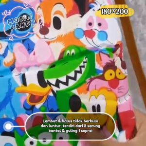 Bedcover Set Motif Tsum Friend/ Seprei Katun Panca Ukuran 180X200 Cm Size King / Bedcover Full Set Motif Perempuan