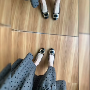 LHSunday พร้อมส่งในไทย รองเท้าคัทชูแฟชั่น วัสดุทำจากยาง หัวแต่งดีเทลเข็มขัด หัวมนสวมง่ายใส่สบายเท้า มีสี ให้เลือก แมทช์ หลายสี สวมใส่ได้ทุกโอกาส ต้องมีติดบ้าน อยากได้จัดเลย