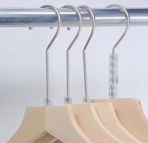 Clothes Hanger Size Markers 100Pcs XXS to 5XL Clear Plastic Tags Garment Size Identifiers Home Essentials
