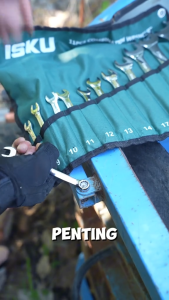 ISKU Toolbox 19 inch Kotak perkakas Bahan Plastik PPTebal Tool box Rumah Tangga Dan Kunci Ring Pas Set 11pcs 8-24mm Bahan Crv Kombinasi