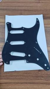 FLEOR | FLEOR Plastic ST Guitar Pickguard SSS 8 Hole Vintage Scratch Plate Black 1Ply