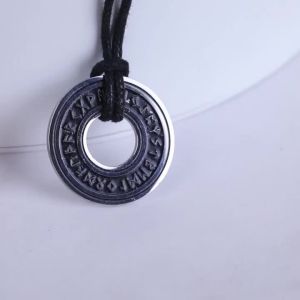 Vintage Bắc Âu Viking Vòng Cổ Cho Nam Thép Không Gỉ Chữ Rune Bắc Âu Elder Futhark Mặt Dây Chuyền Bùa Hộ Mệnh Hiphop/Phong Cách Rock Trang Sức