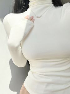 LUOFEN | Tea Art White Tight Long Sleeve Underwear Top