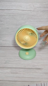 Vintage Fan Multi-functional Summer Compact Size Small Footprint and Easy to Carry Summer Cute Desktop Table Fan