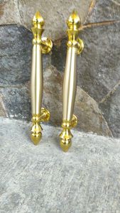 Gagang Pintu Rumah Kuningan Kunci Motif Sawo Gold 30 cm 2 pcs