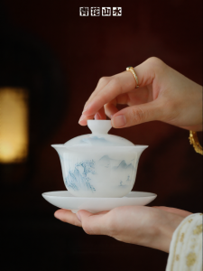 JIXIANSHENG | Iced Jade Hand-painted Blue and White Scenery Sancai Gaiwan