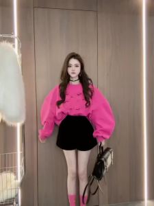 COD  Jenis Popular Bunga Naga Warna Cetakan Bunga Huruf Sweater Wanita Musim Luruh dan Musim Sejuk Kecil Lengan Kelawar Jenis Pendek Yang Manis dan Longgar  CNN